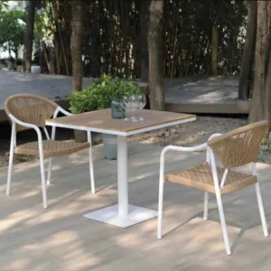 كرسي مفرد بلاستيك اصفر مميز 45×47×81سم 🪑⭐