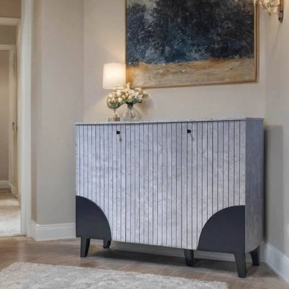 دولاب أحذية ماليزي متعدد الأغراض تصميم رائع 3 باب لون رمادي وأسود مقاس 35×95×120 سم 1 دولاب أحذية ماليزي متعدد الأغراض تصميم رائع 3 باب لون رمادي وأسود مقاس 35×95×120 سم